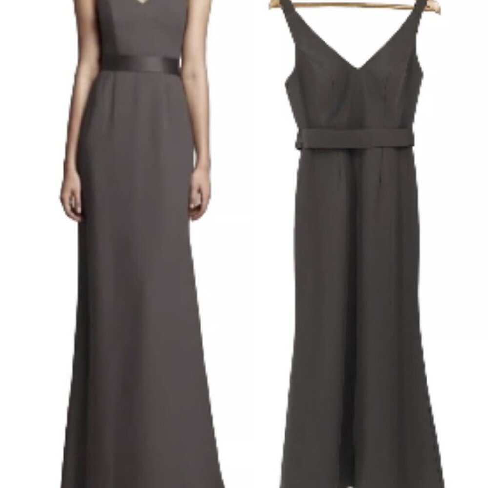 Vera Wang White Gown Crepe V Neck Sleeveless Open Back Belted Gray